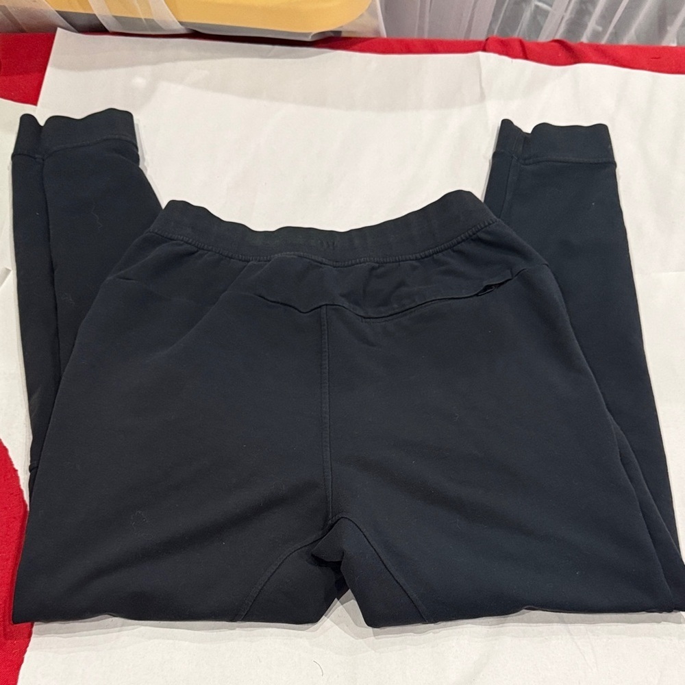 lululemon athletica Black Sweatpants - Picture 4 of 4